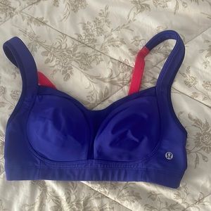 Lululemon sports bra sz 34C